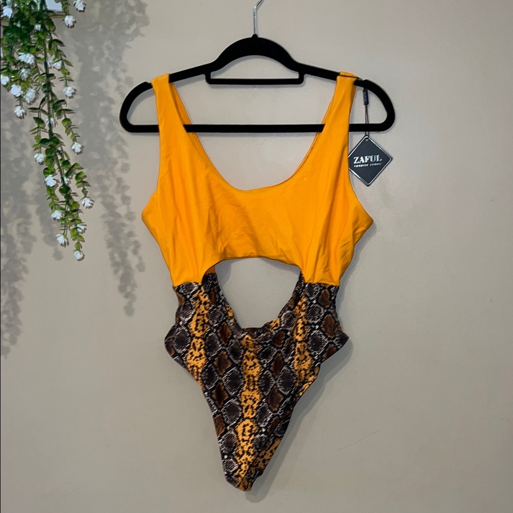 Zaful Yellow and Brown Snake Print One Piece Swimsuit
